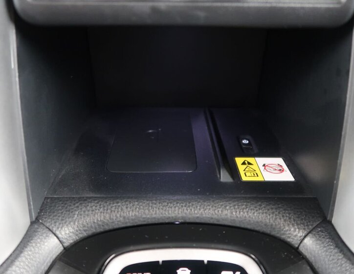 Toyota Corolla Cross Hatchback 2,0 l 112 kw