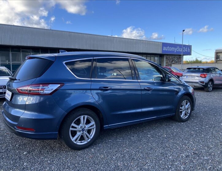 Ford S-MAX MPV 2,0 l 110 kw