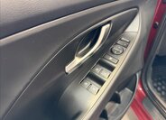 Hyundai i30 Sedan / Limuzína 1,5 l 117 kw