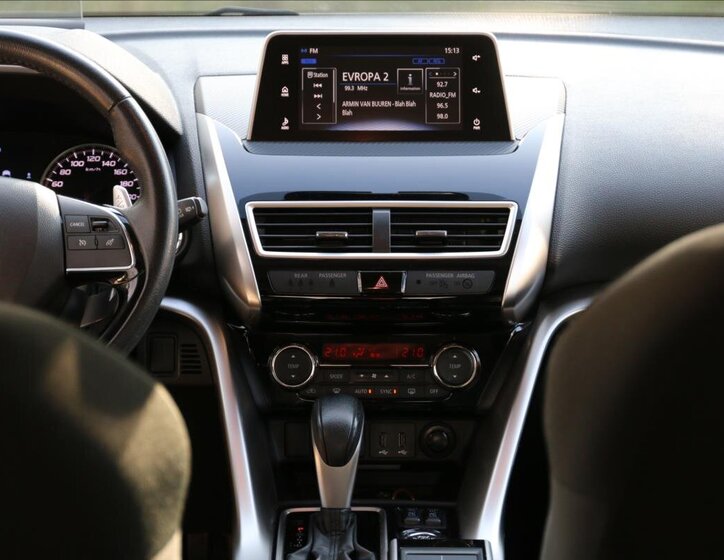 Mitsubishi Eclipse Cross Kombi 1,5 l 120 kw