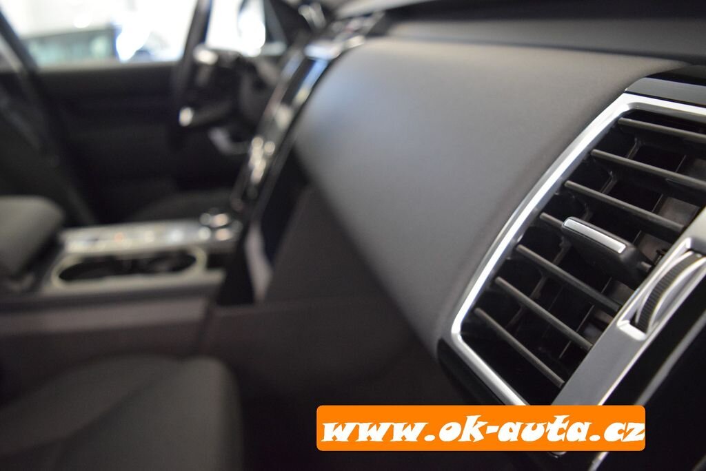 Land Rover Discovery SUV 2,0 l 177 kw