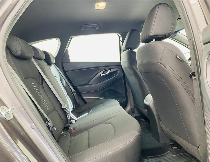 Hyundai i30 Kombi 1,4 l 103 kw