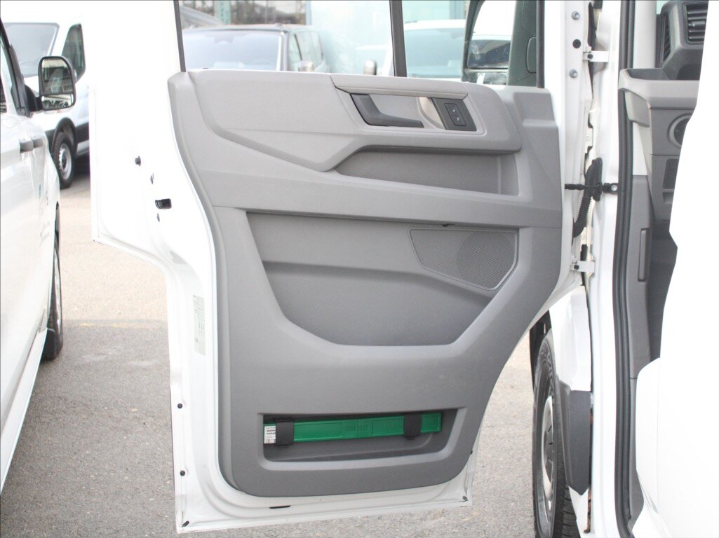 Volkswagen Crafter Skříň 2,0 l 103 kw