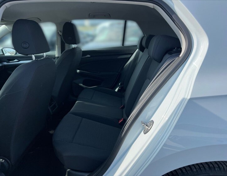 Volkswagen Golf Kombi 999,0 81 kw