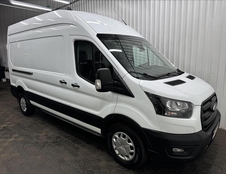 Ford Transit 12