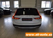 Volvo V90 Kombi 2,0 l 140 kw