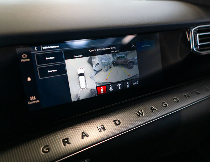 Jeep Grand Wagoneer SUV / Terénní 6,4 l 351 kw