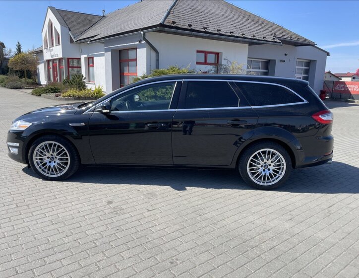 Ford Mondeo Kombi 2,2 l 147 kw