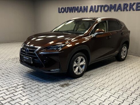 Lexus NX 300h SUV 2,5 l 145 kw