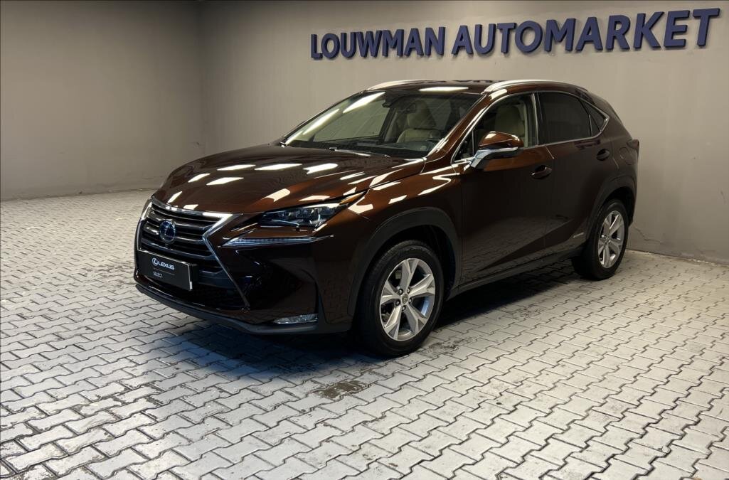 Lexus NX 300h SUV 2,5 l 145 kw