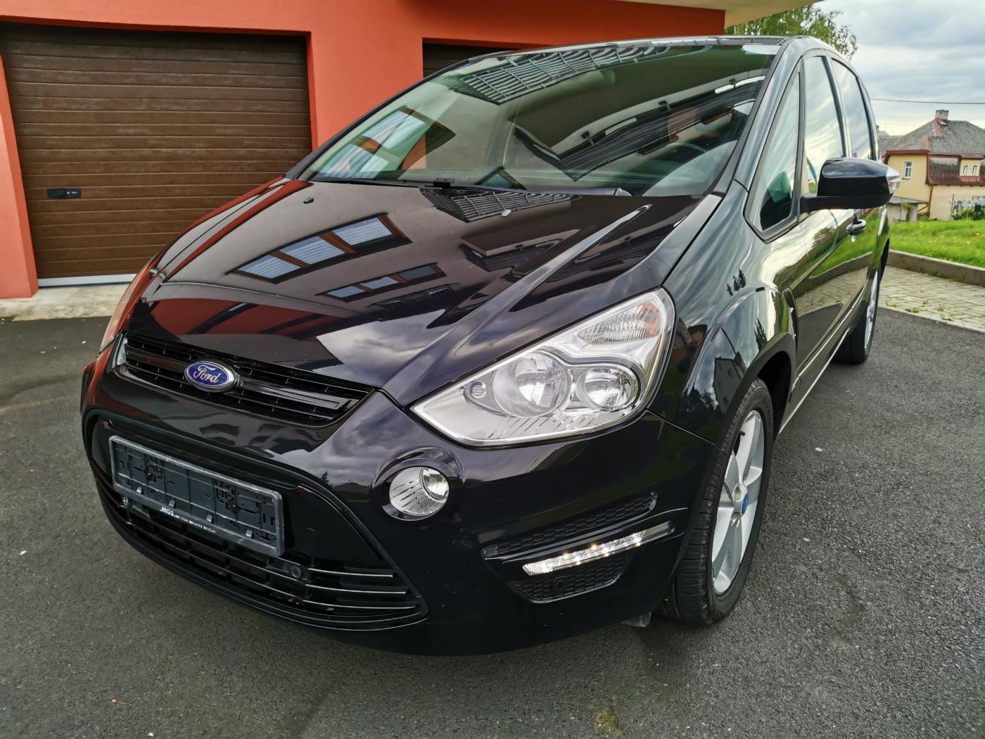 Ford S-MAX