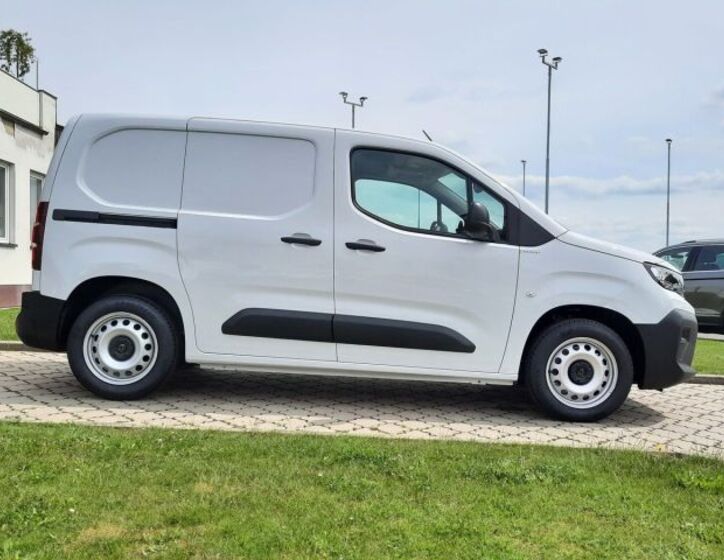 Peugeot Partner 4