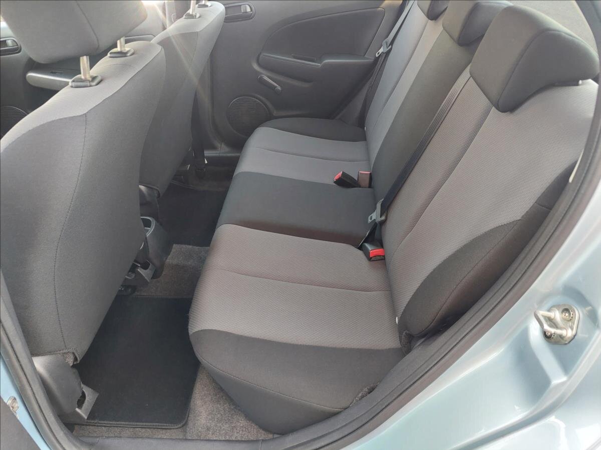 Mazda 2 Hatchback 1,3 l 855 kw