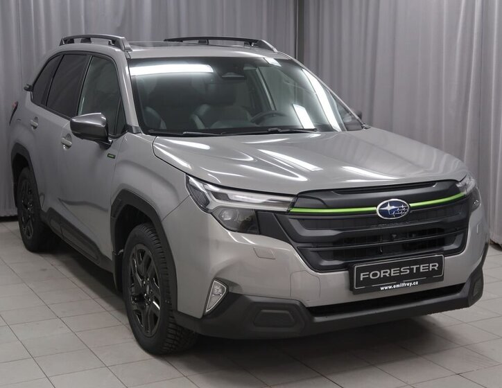 Subaru Forester SUV 2,0 l 112 kw