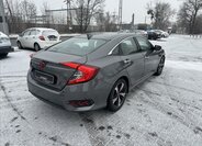 Honda Civic Sedan 1,5 l 134 kw