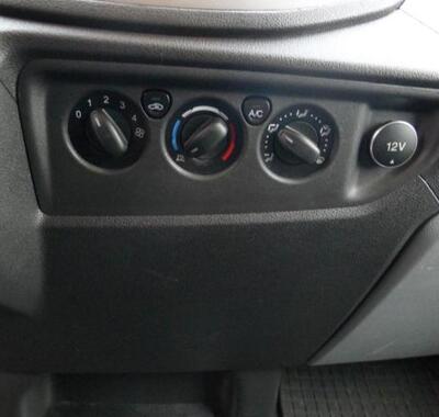 Ford Transit 13