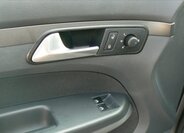 Volkswagen Touran MPV 1,9 l 77 kw