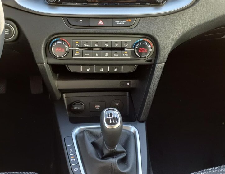 KIA Ceed Kombi 1,5 l 103 kw