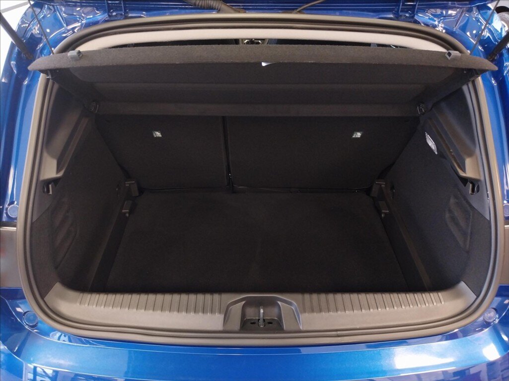 Mitsubishi Colt Hatchback 999,0 67 kw