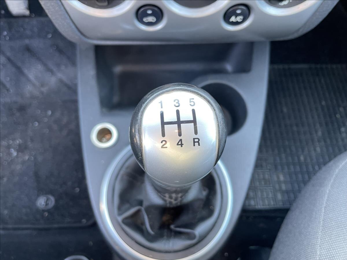 Ford Fusion Hatchback 1,4 l 59 kw