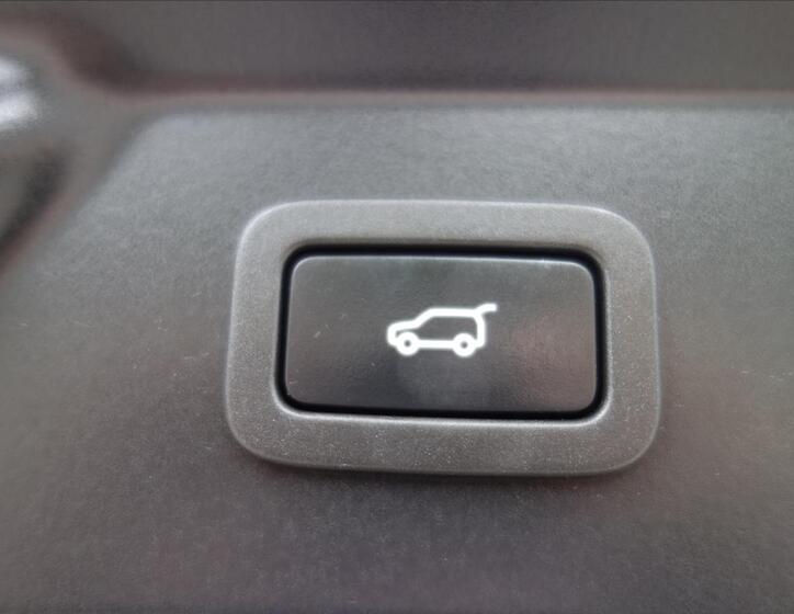 Land Rover Range Rover Velar 38