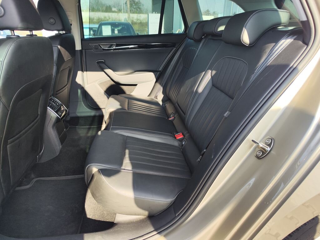 Škoda Superb Kombi 1,5 l 110 kw