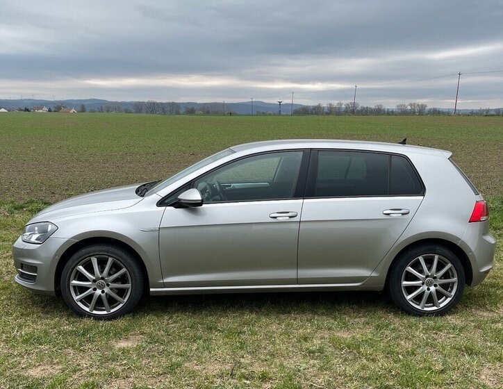 Volkswagen Golf Hatchback 0,0 110 kw