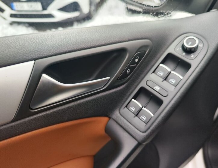 Volkswagen Golf Hatchback 2,0 l 103 kw