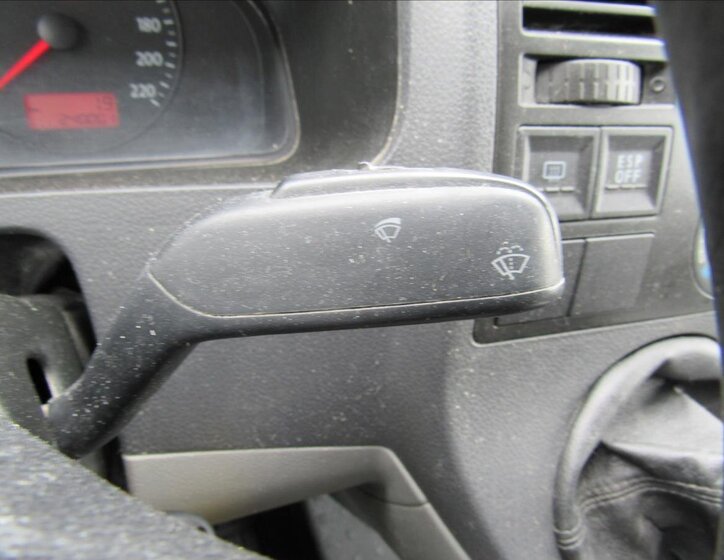 Volkswagen Transporter Skříň 1,9 l 62 kw