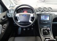 Ford S-MAX 8