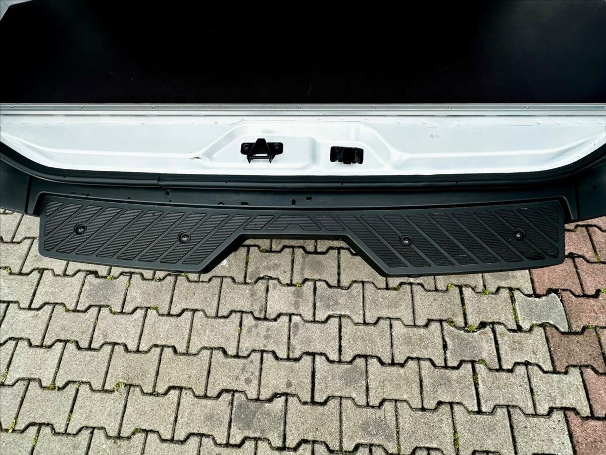 Nissan Interstar Ostatní 2,0 l 110 kw