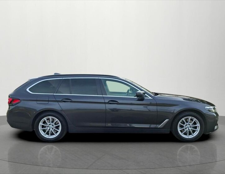 BMW Řada 5 Kombi 2,0 l 140 kw