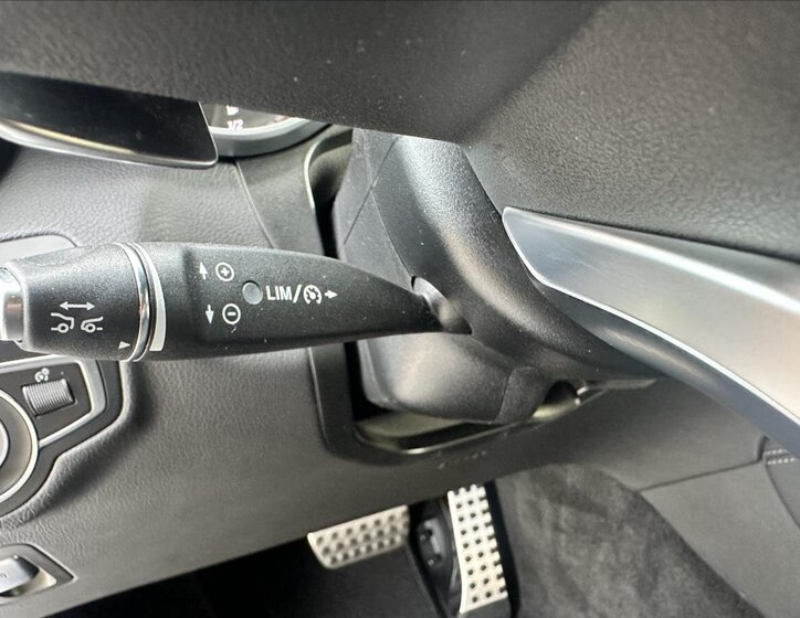 Mercedes-Benz GLC 12