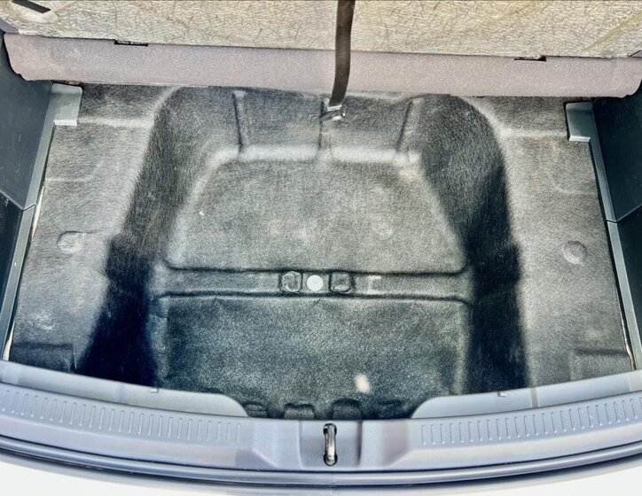 Toyota Verso MPV 1,6 l 82 kw