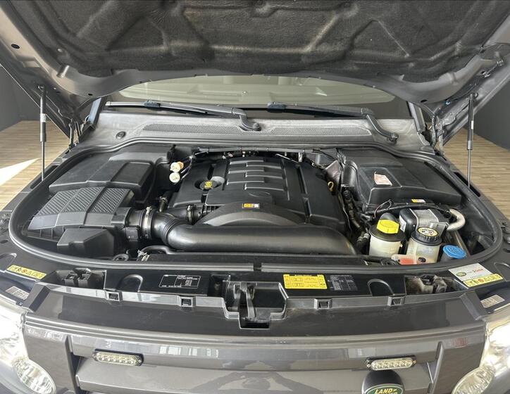 Land Rover Discovery 8