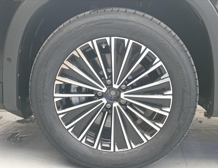 Volkswagen Tayron SUV 1,5 l 110 kw