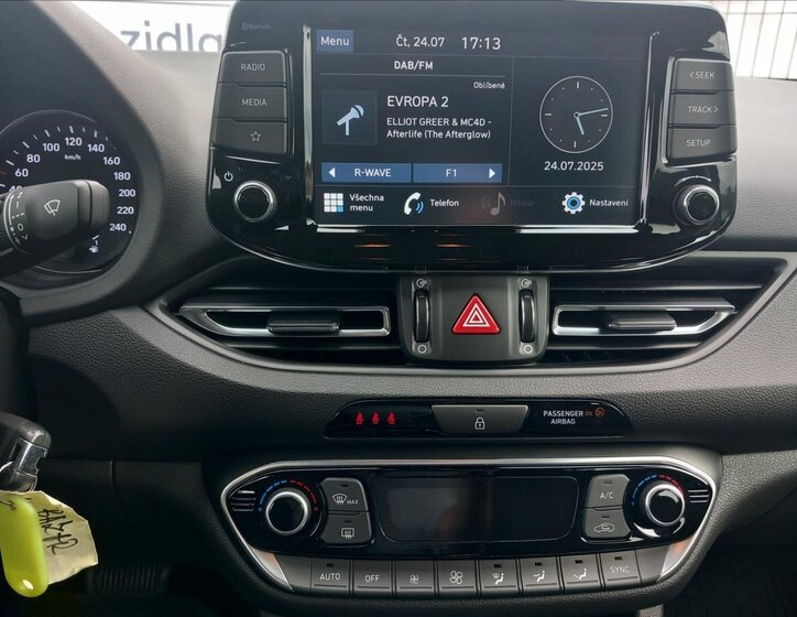 Hyundai i30 Liftback 998,0 88 kw