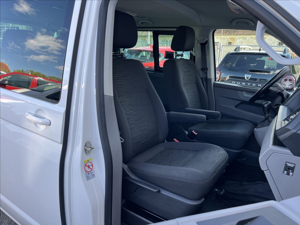 Volkswagen Caravelle Kombi 2,0 l 110 kw