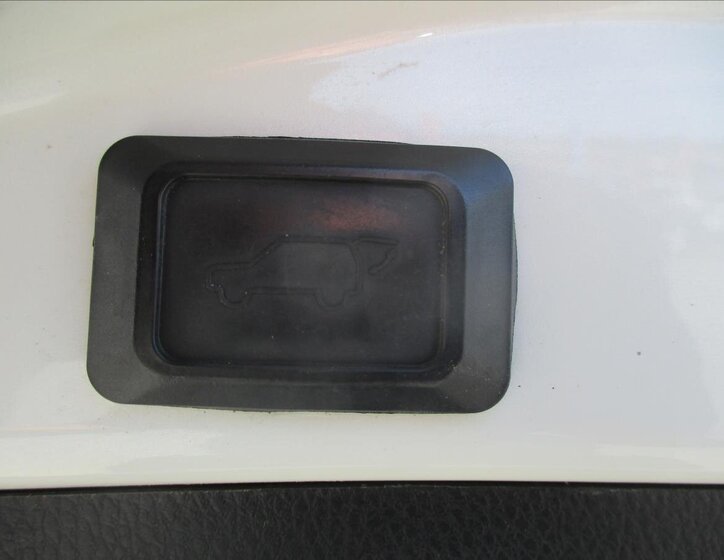 Toyota RAV4 SUV / Terénní 2,5 l 145 kw