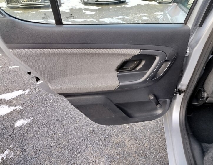 Škoda Fabia Hatchback 1,2 l 44 kw