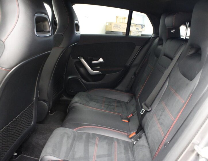 Mercedes-Benz CLA 14