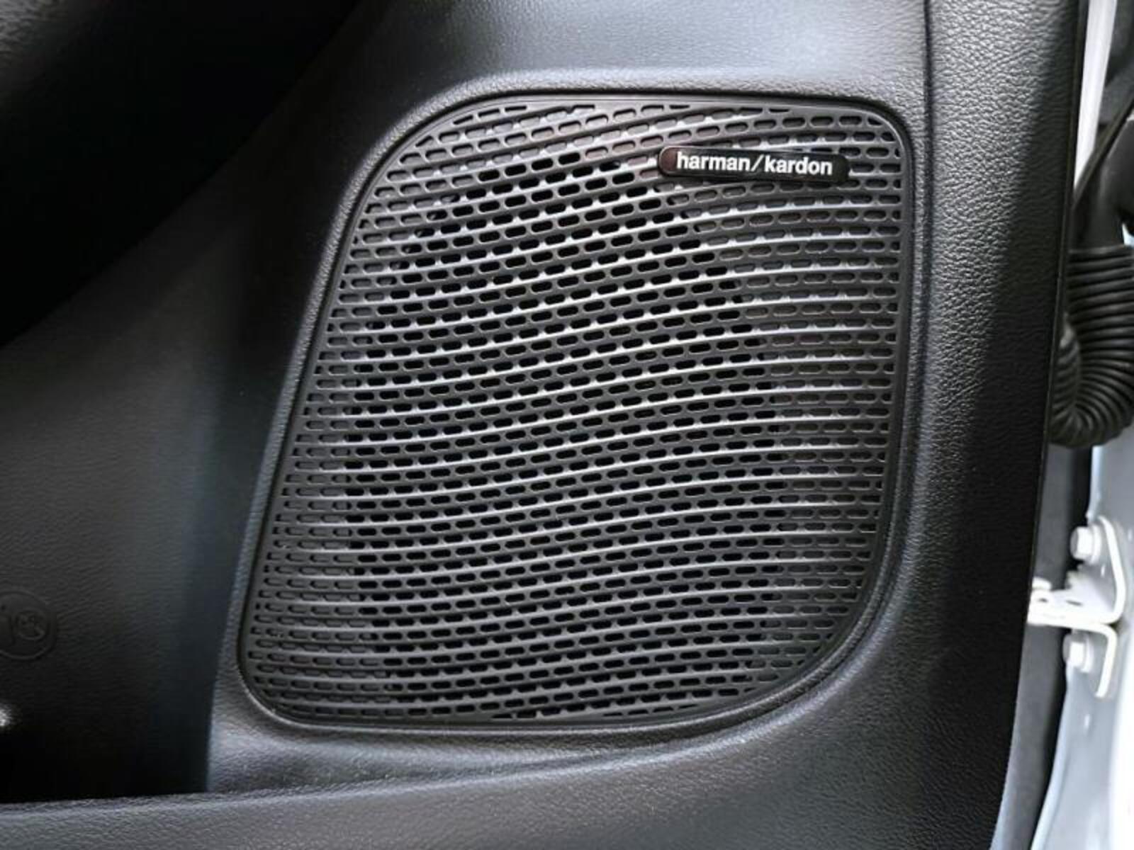 Chrysler Pacifica 33