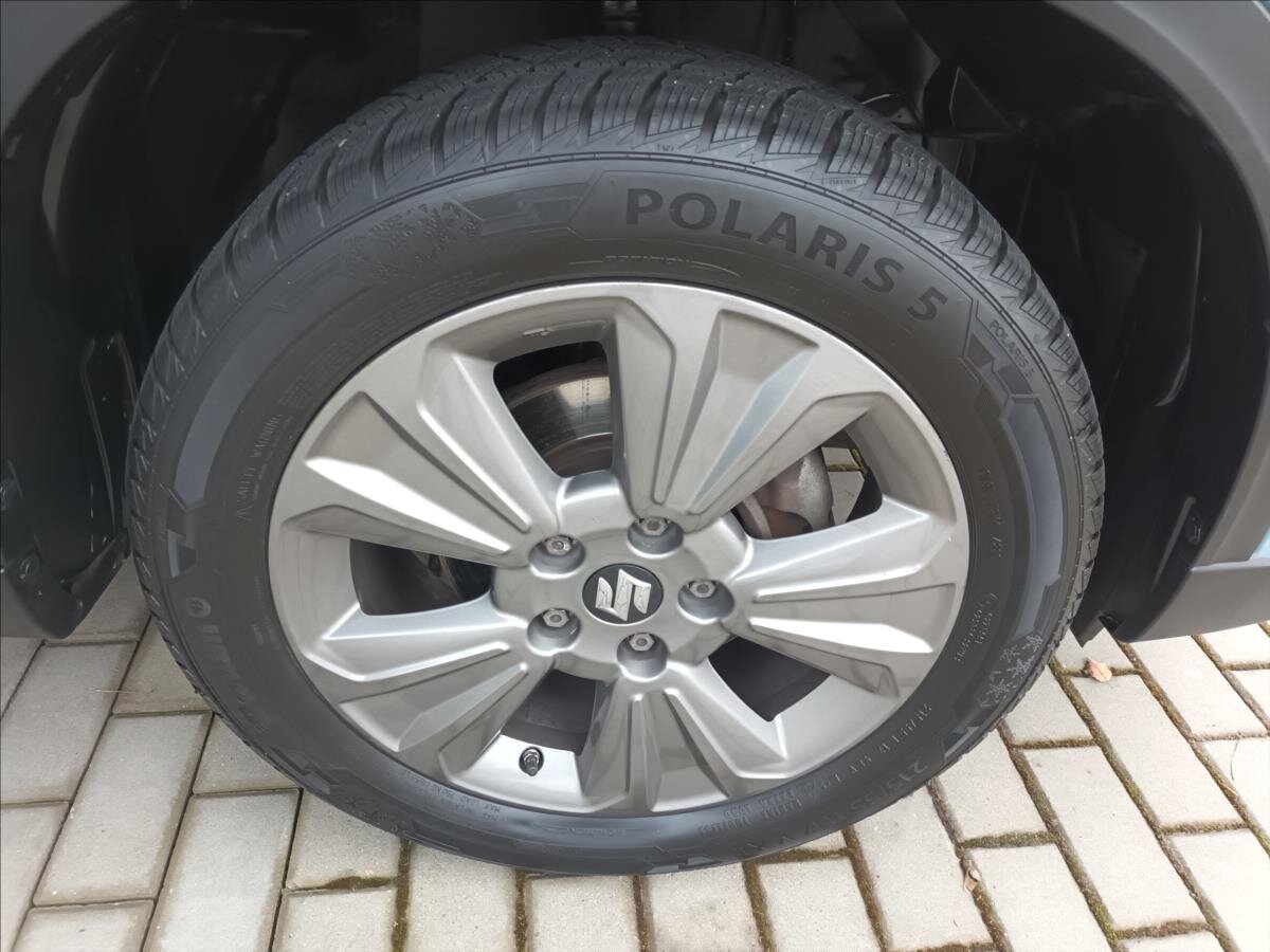 Suzuki Vitara SUV 1,4 l 103 kw