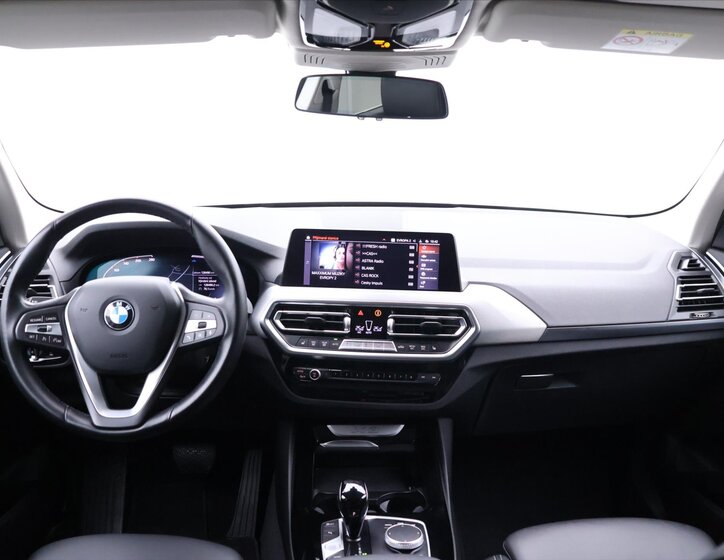 BMW X3 SUV / Terénní 2,0 l 140 kw
