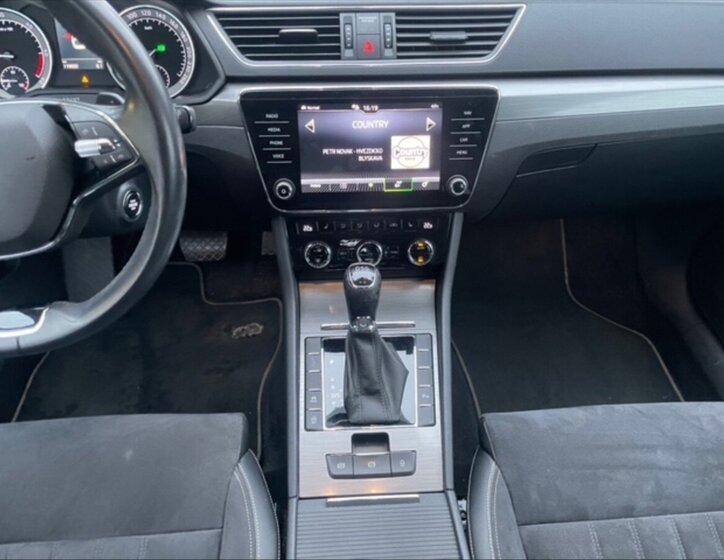 Škoda Superb Kombi 2,0 l 110 kw