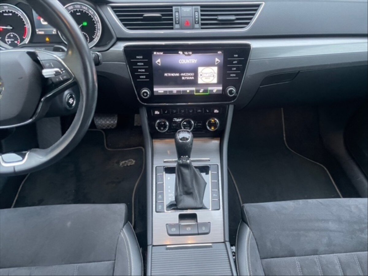 Škoda Superb Kombi 2,0 l 110 kw