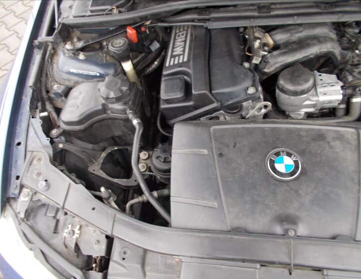 BMW Řada 3 Kombi 2,0 l 95 kw