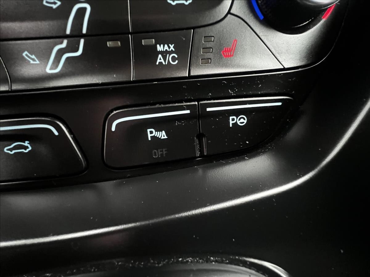 Ford Grand C-MAX Kombi 1,5 l 110 kw