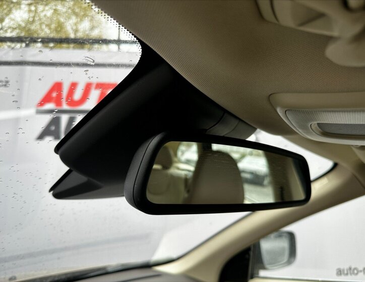 Volvo XC60 SUV / Terénní 2,4 l 136 kw