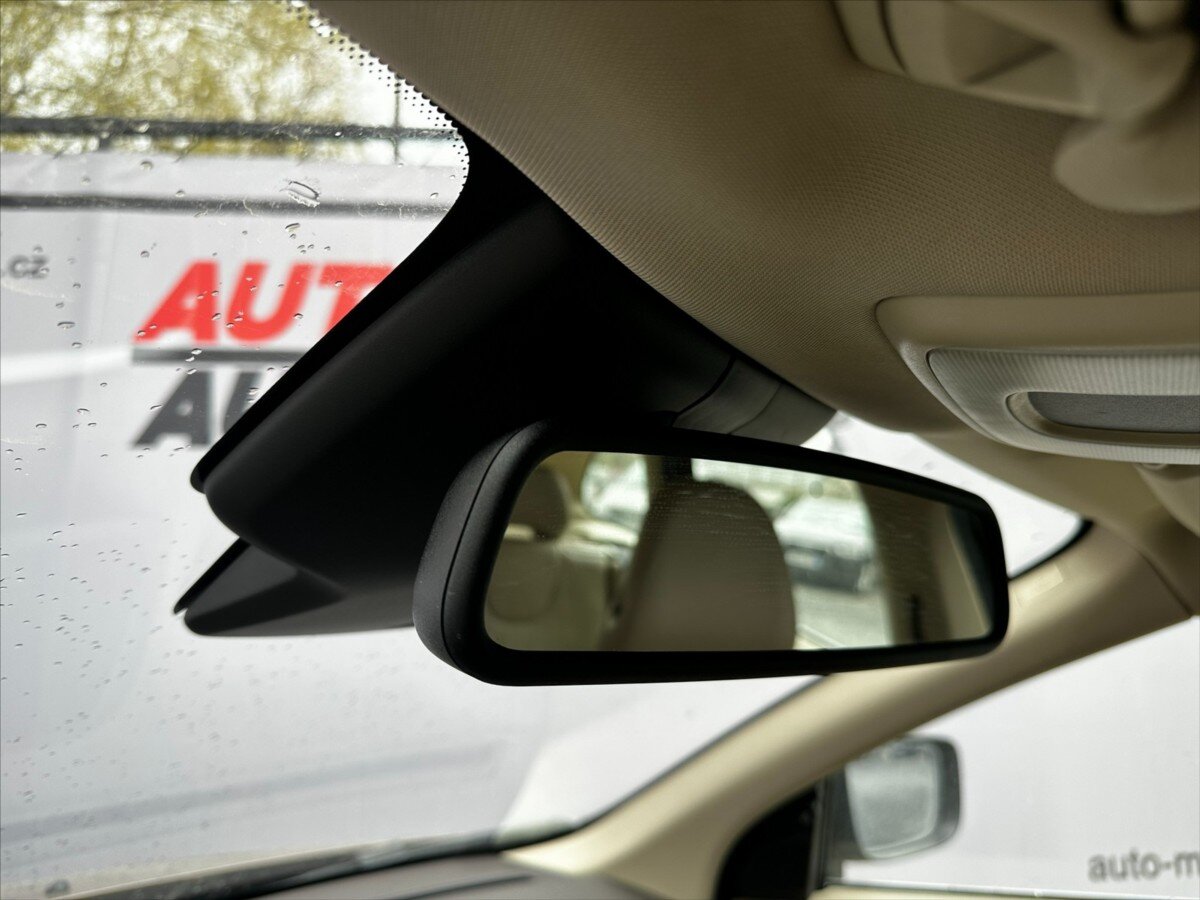 Volvo XC60 SUV / Terénní 2,4 l 136 kw